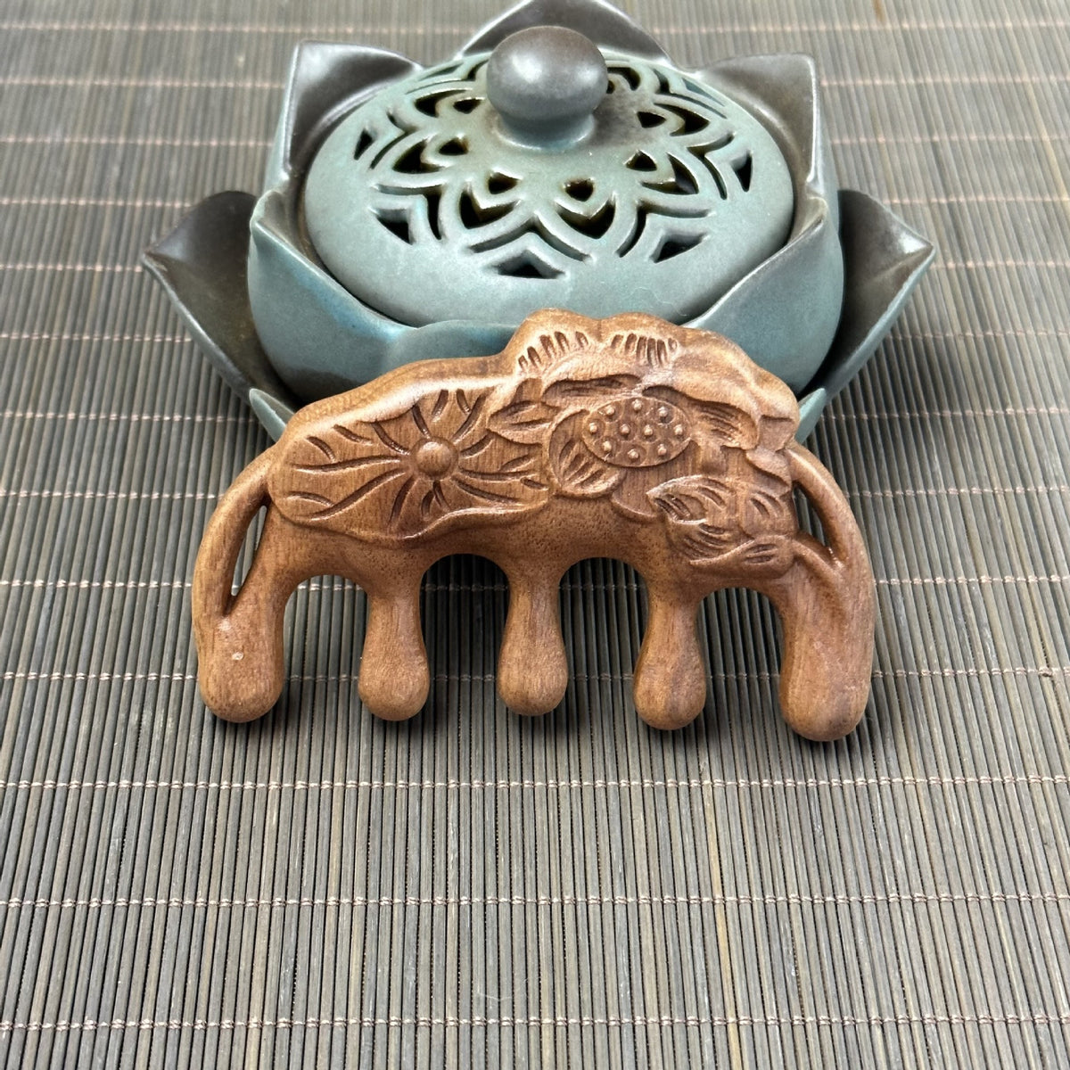 Assorted Shapes Golden Sandalwood Scalp Massager